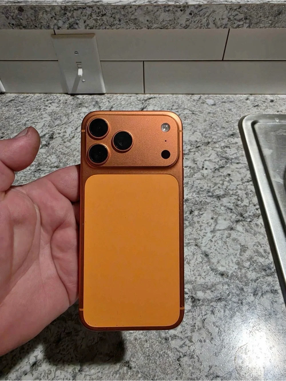 Smartphone in Rose Gold - Unbranded